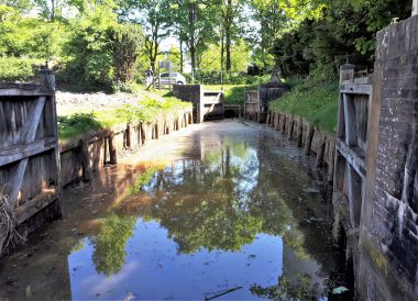 archeologie Hasselt, archeologie Zwartewaterland,geschiedenis Hanzestad Hasselt,geschiedenis Zwartsluis,geschiedenis Genemuiden,Zware=te Water,historie Hasselt,Justitie Bastion,Graanmaten,kleipijpen,Veerpoort Hasselt,opgraving Van Royerplein