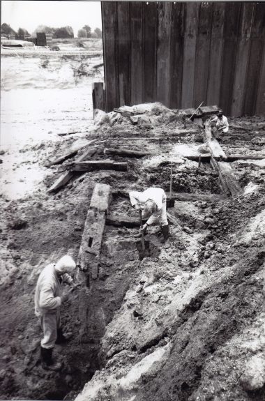 archeologie Hasselt, archeologie Zwartewaterland,geschiedenis Hanzestad Hasselt,geschiedenis Zwartsluis,geschiedenis Genemuiden,Zware=te Water,historie Hasselt,Justitie Bastion,Graanmaten,kleipijpen,Veerpoort Hasselt,opgraving Van Royerplein